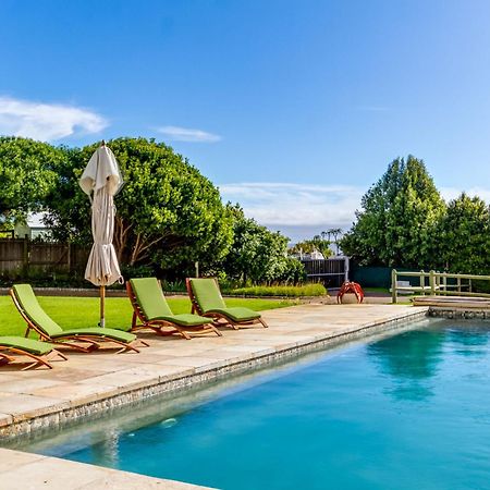 Serene, Thatched Apartment In Noordhoek, ケープタウン エクステリア 写真