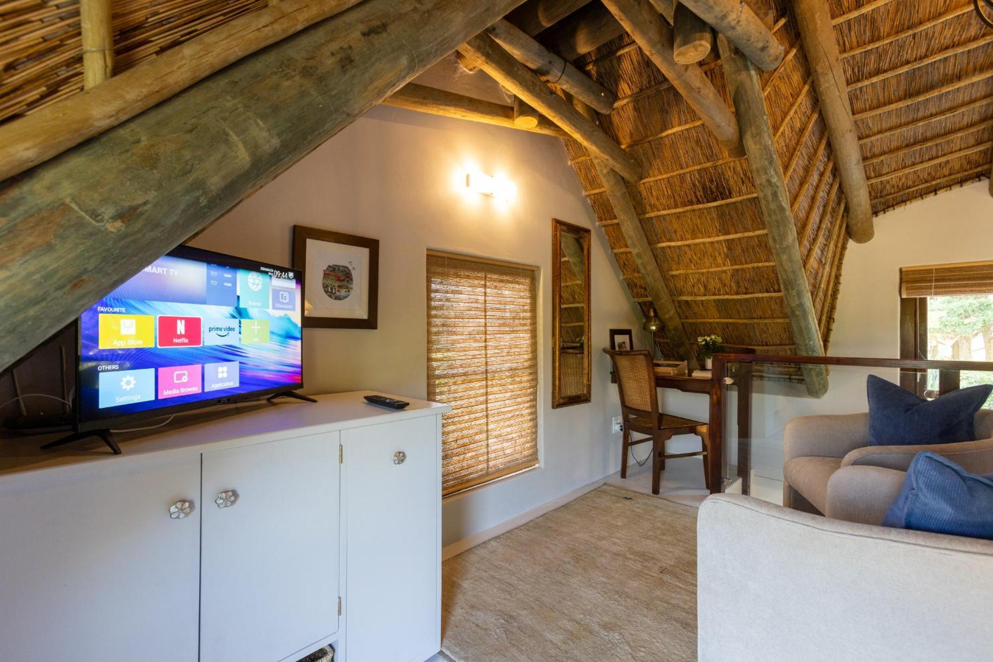 Serene, Thatched Apartment In Noordhoek, ケープタウン エクステリア 写真